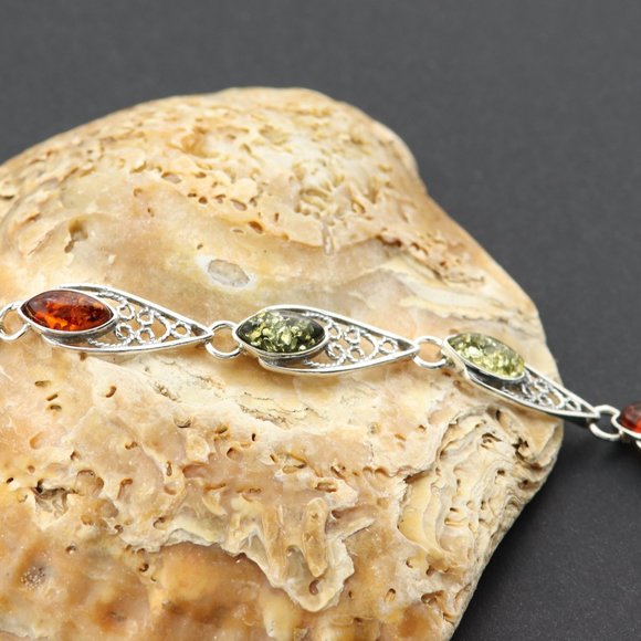 Sterling silver and natural Baltic amber link bracelet - Picture 7 of 13